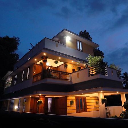 Oyster Marris Homestays Thiruvananthapuram Ngoại thất bức ảnh